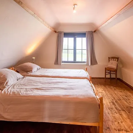 Holiday home With Hills In Comines-warneton, Cleaning Included