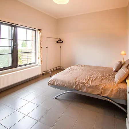 Holiday home With Hills In Comines-warneton, Cleaning Included Ploegsteert